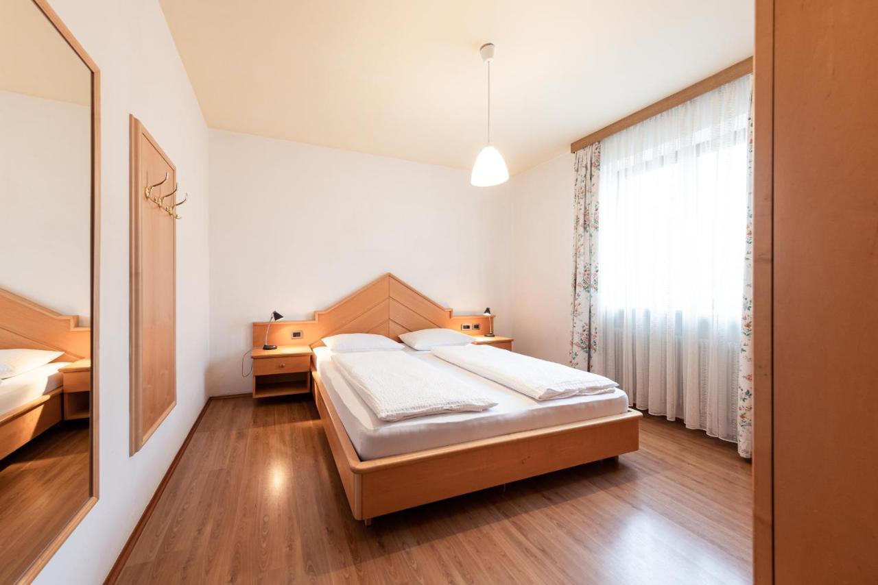 Residence Hofgarten Caldaro Ngoại thất bức ảnh